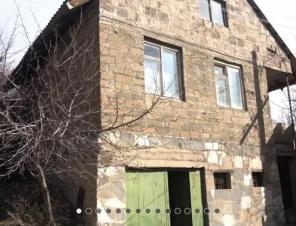 Продам дом с участком 600 м2 в Нурнусе