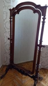 Антикварное зеркало